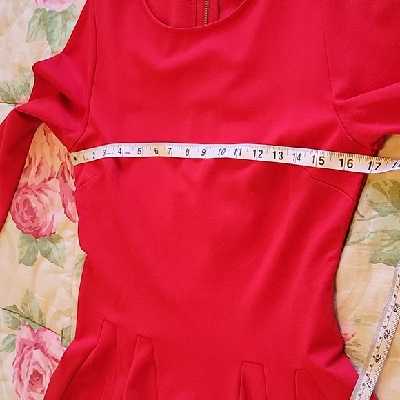 Carmen Marc Valvo - Picture 6 of 6